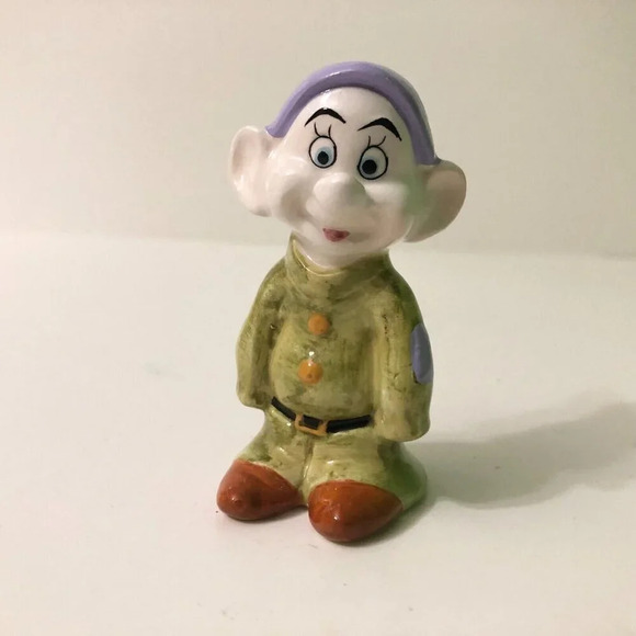 Dopey Figurine Ceramic Snow White 3 Inch Tall Figure Unmarked - Picture 14 of 14